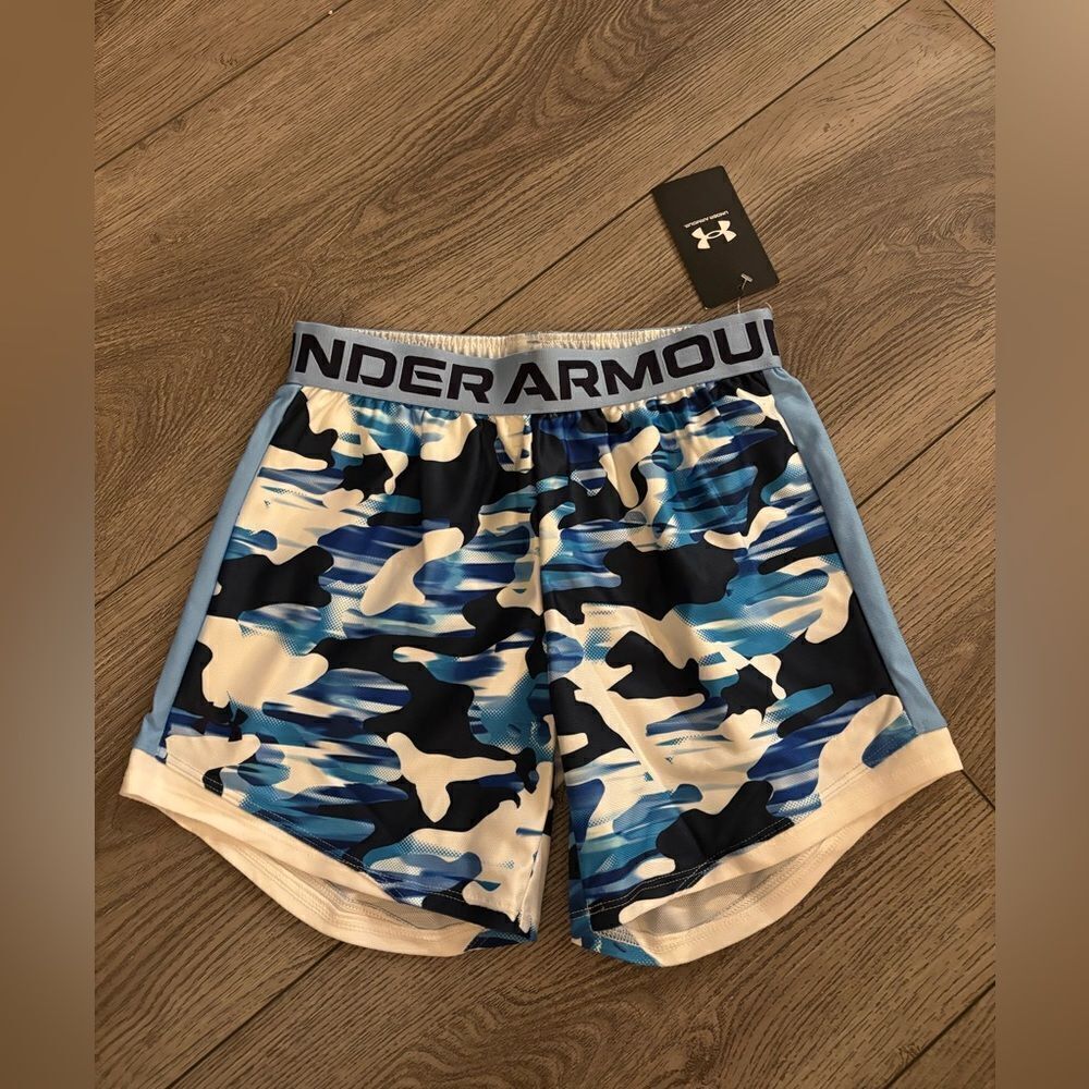 Under armour girls play up 5” novelty shorts
